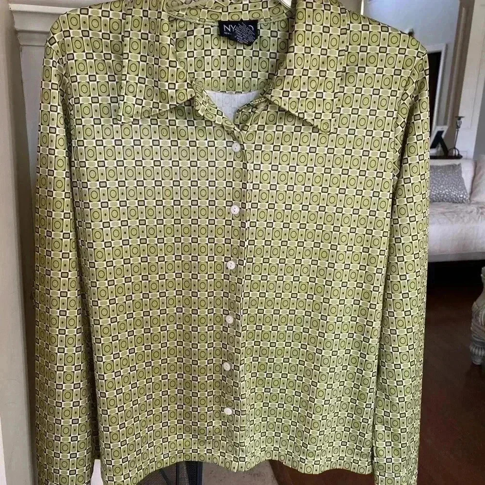 NY & Co.  Vintage long sleeve blouse